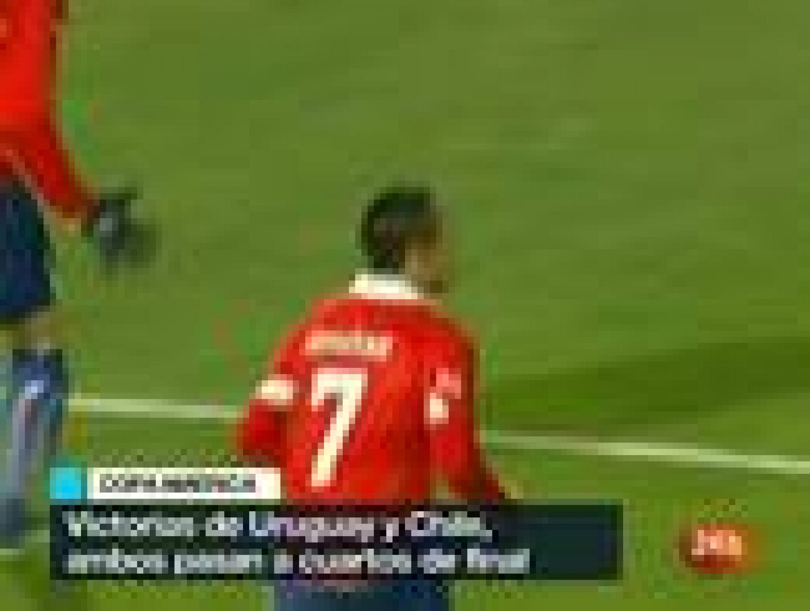 Uruguay se medirá a Argentina en los cuartos de final de la Copa América. Chile vence a Perú por la mínima y se asegura la primera plaza del grupo C