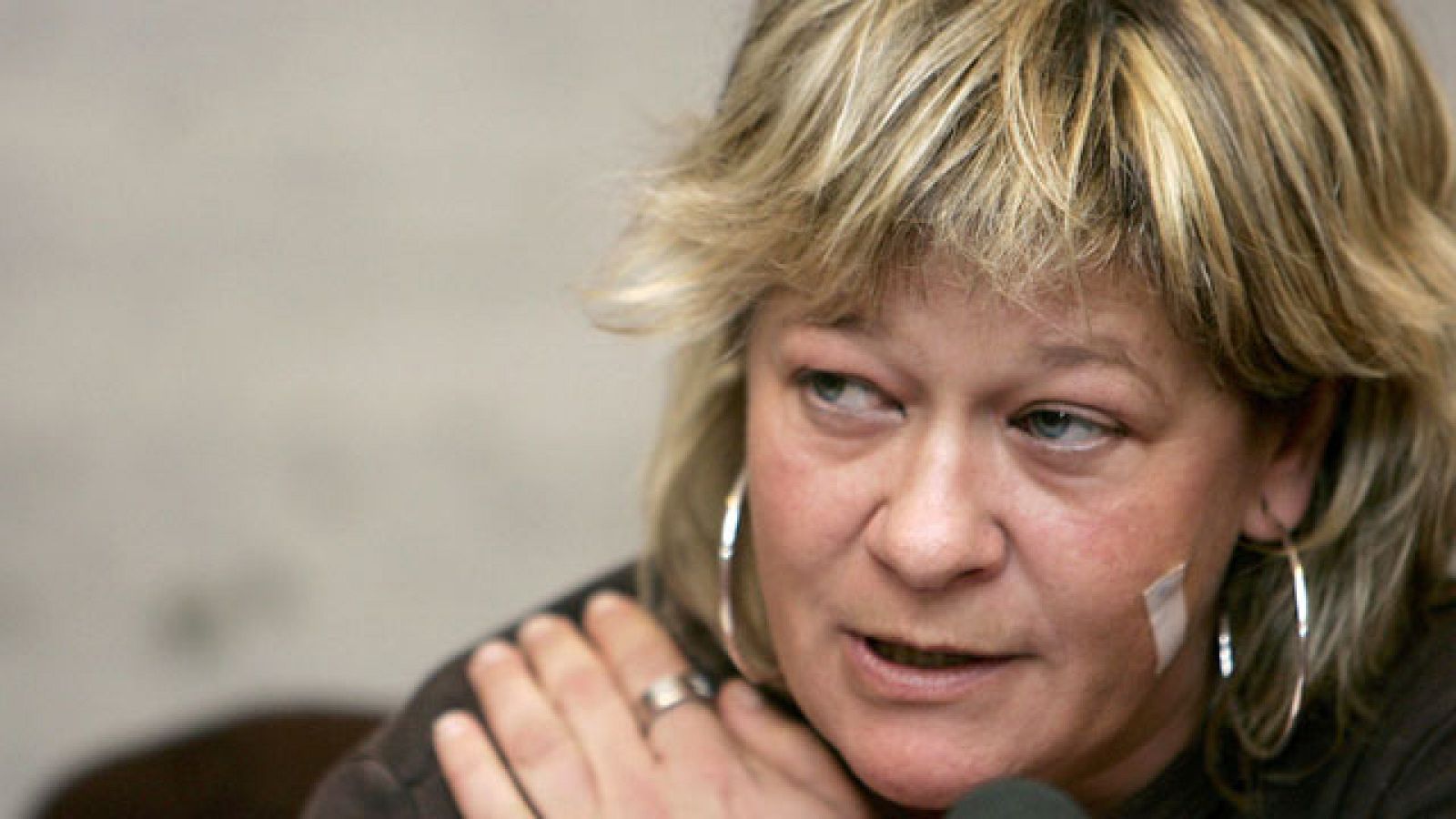 Grande Marlsaka envía a prision a la abogada Arantza Zulueta | Ver