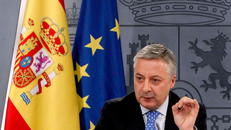 Blanco quiso recordar una frase reciente de Ibaka, que le parecía "una buena forma" de celebrar su recién adquirida nacionalidad. "Decía 'Ikea' (dijo el ministro en lugar de Ibaka) que: 'Me he formado como jugador y como persona. Sería un honor devol