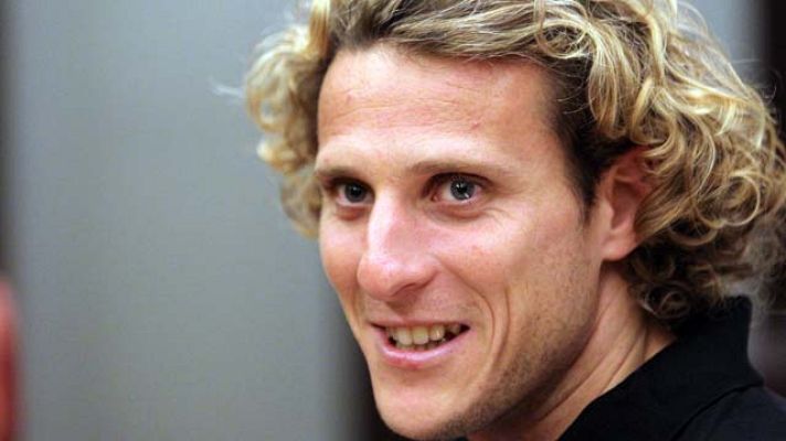  - Forlán se queda en el Atlético