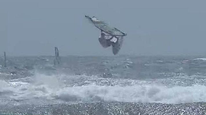 Telediario 1 - El mejor surf, en Tenerife
