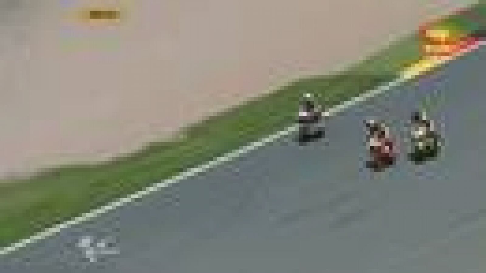 Redding le da un puñetazo a Márquez | Ver