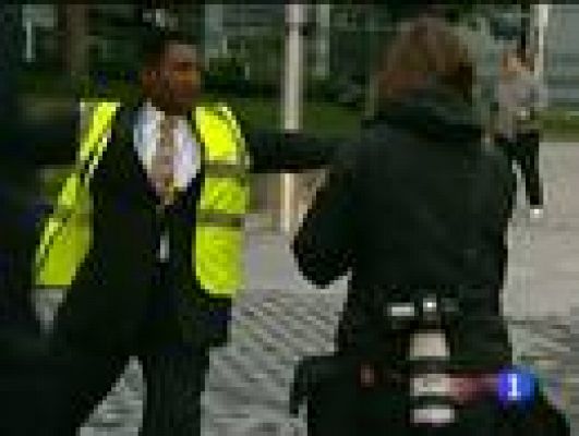 Telediario 1 - Murdoch pide perdón