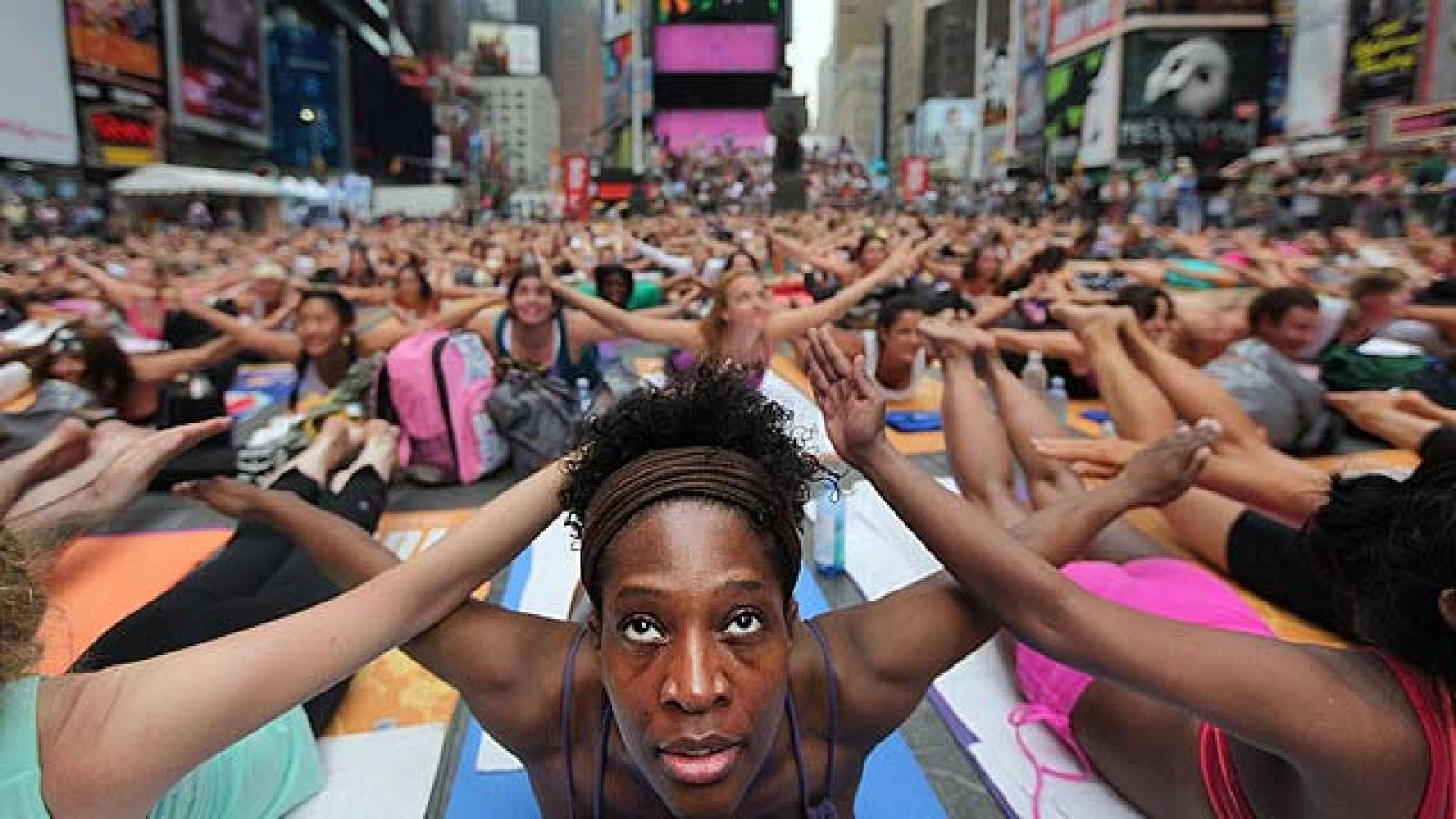 On Off: Yoga para recibir el verano