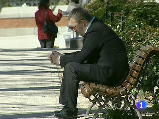 Telediario 1 - Una mala situación laboral o económica puede provocar la aparición de enfermedades mentales