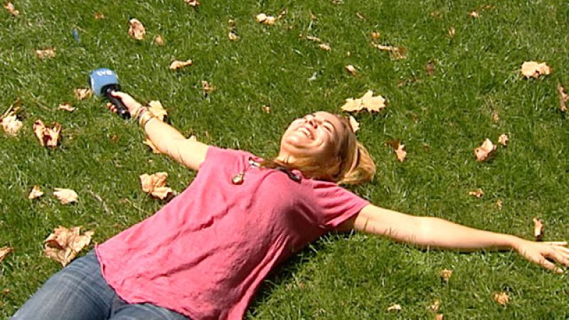 Las personas felices tienen menos tendencia a padecer problemas de salud