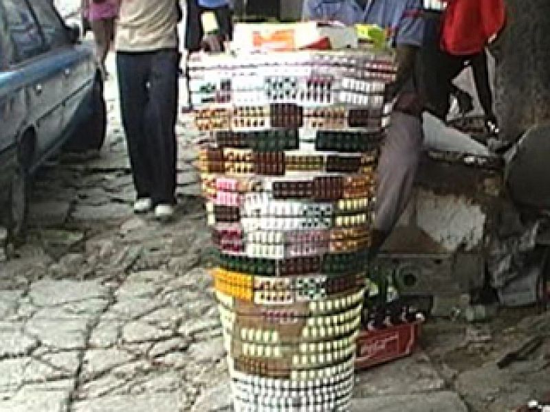 Hombres Farmacia en Haití