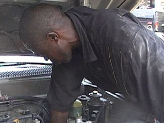  - Mecánico en Haití