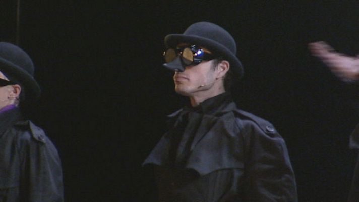 Telediario 1 - Els comediants estrena en Moscú