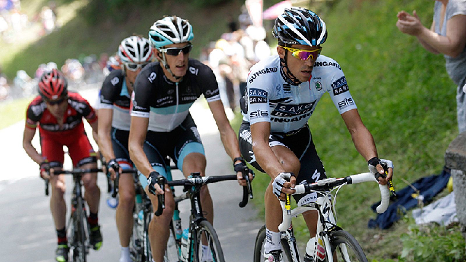 Después del mal día que Alberto Contador sufrió en la 18ª etapa con final en Galibier, el de Pinto espera recuperar la frescura en sus piernas de cara a la etapa con final en Alpe d'Huez.