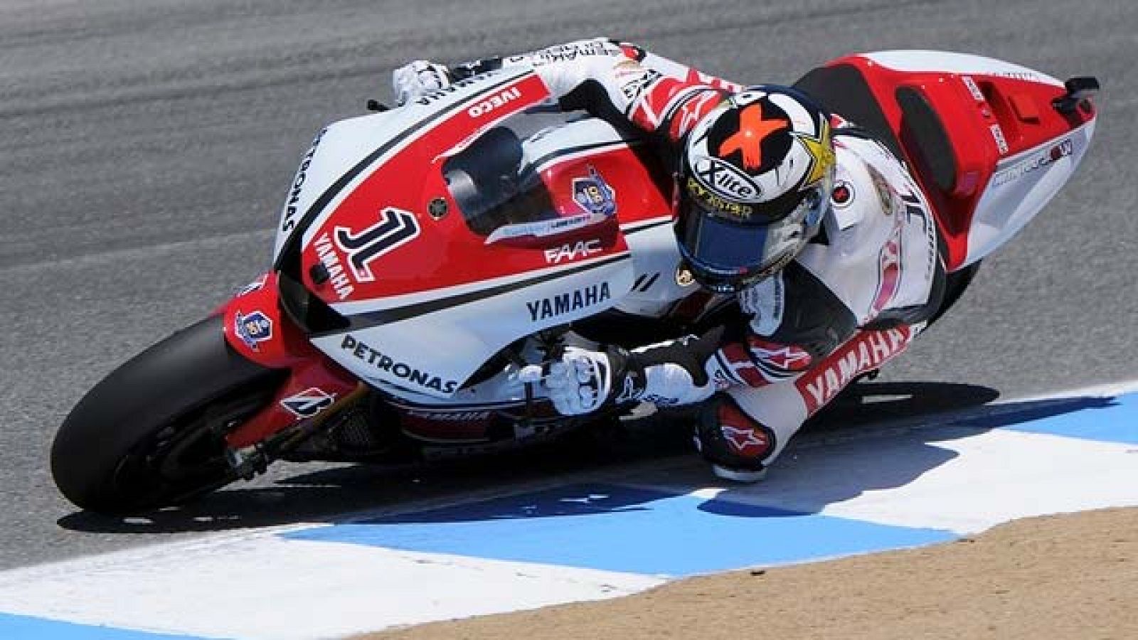 Lorenzo y Stoner se juegan el liderato en el Oeste | Ver