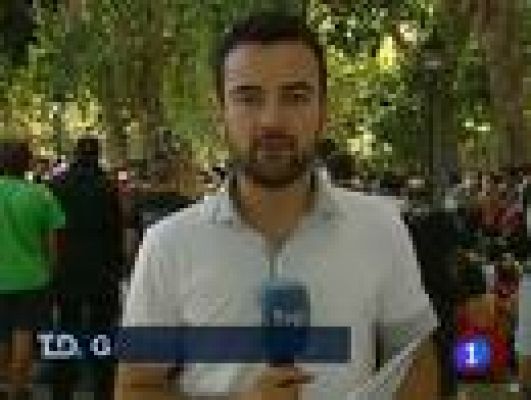 Telediario 1 - Los 'indignados' en Sol