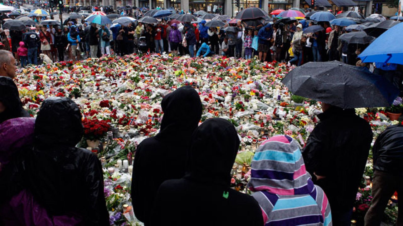  Telediario 2 en cuatro minutos fin de semana 24/07/2011