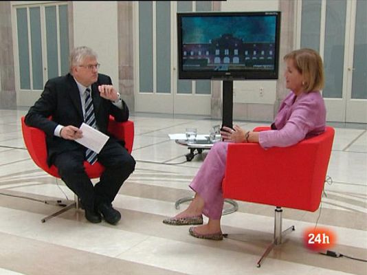 Aquí parlem - Núria de Gispert, Llei Òmnibus i Pr