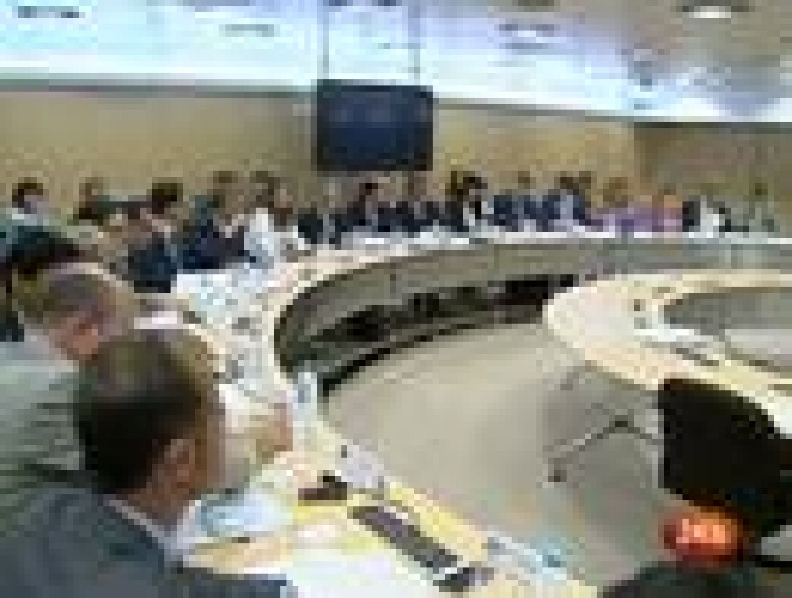 El ICO ayudará a las CC.AA. a pagar su deuda y éstas se comprometen a tener una regla de gasto - Informativo 24h | Ver