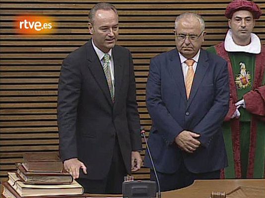Informativo 24h - Fabra toma posesión como presidente de la Comunidad Valenciana