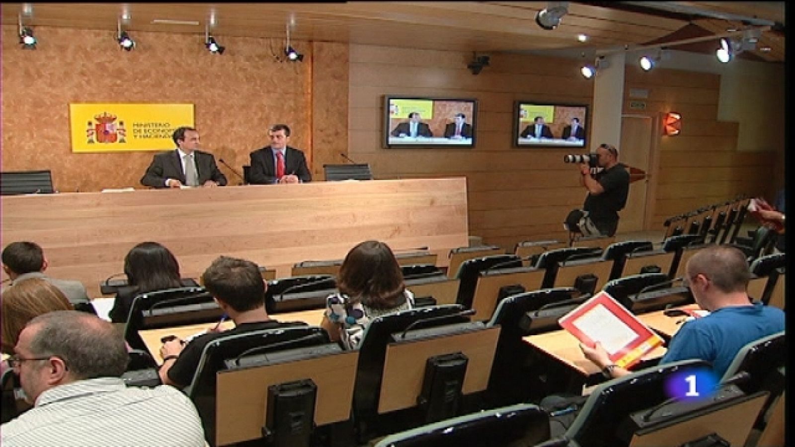 Telediario 1: Telediario - 15 horas - 28/07/11 | RTVE Play