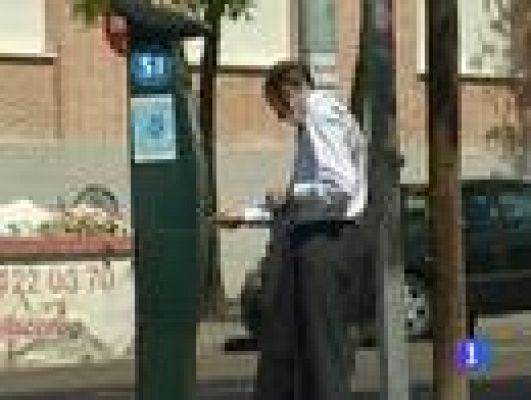 Telediario 1 - Rubalcaba con víctimas de tráfico