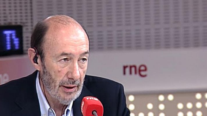 Rubalcaba: "No reniego de Zapatero"