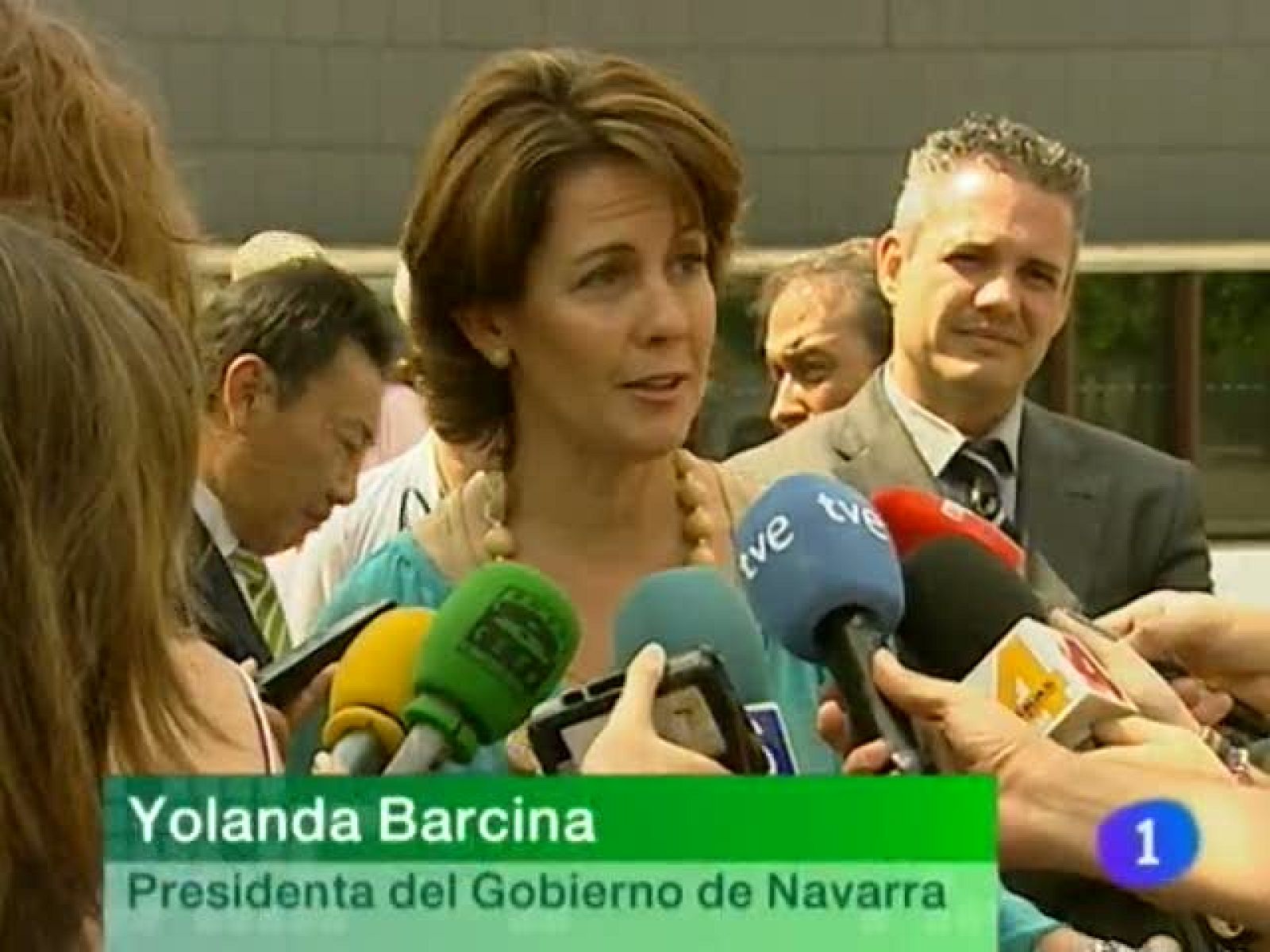  Yolanda Barcina cree que UPN obtendrá unos magníficos resultados el 20 N. Presentado el nuevo proptotipo de autobús eléctrico que se fabricará en Tafalla. (01/08/11)