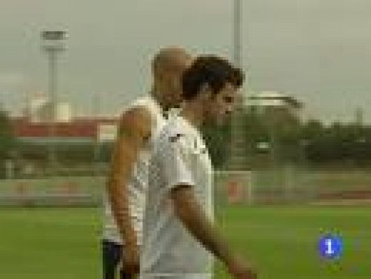 Telediario 1 - El efecto Fábregas sobre Juan Mata