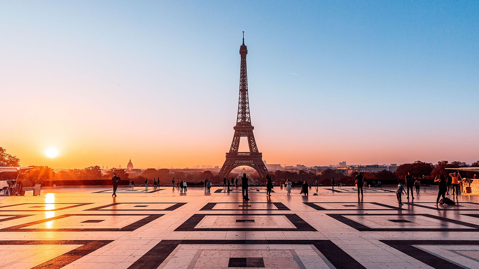 Españoles en el mundo - París | Ver