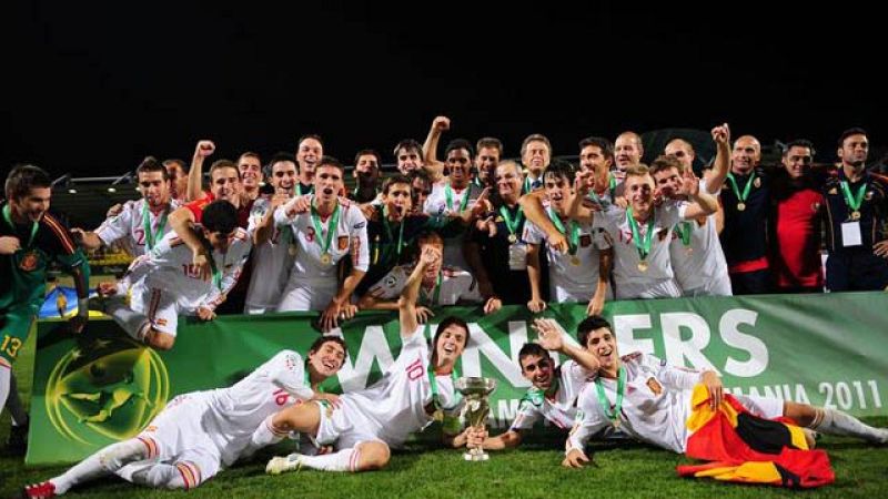 El futuro de la 'Roja', asegurado