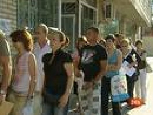 Informativo 24h - Cuarta bajada mensual del paro