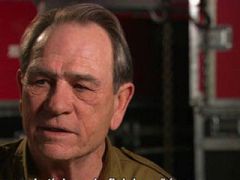 Capitán América - Tommy Lee Jones: "Soy el típico oficial gruñon"