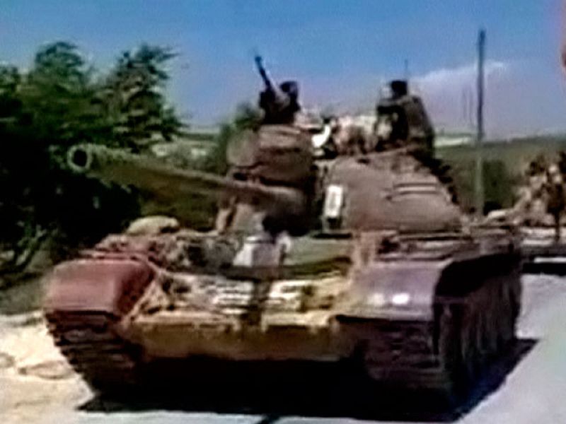 Bachar al Asad aumenta la represión contra los que se manifiestan contra el régimen... el ejército ha bombardeaardeado el centro de Hama. La presión internacional aumenta con la condena del Consejo de Seguridad de la ONU contra las autoridades sirias