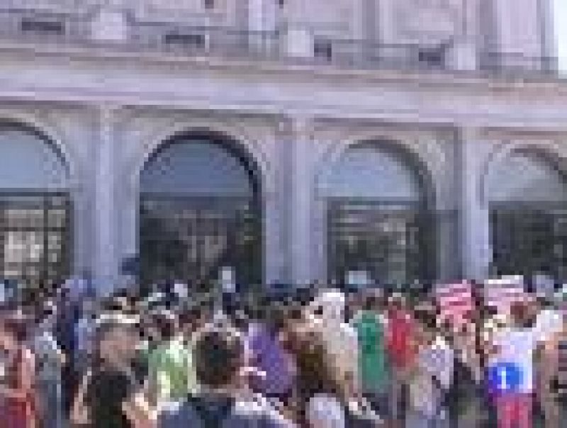 Por tercer día consecutivo el movimiento 15M en Madrid intenta a volver a la Puerta del Sol