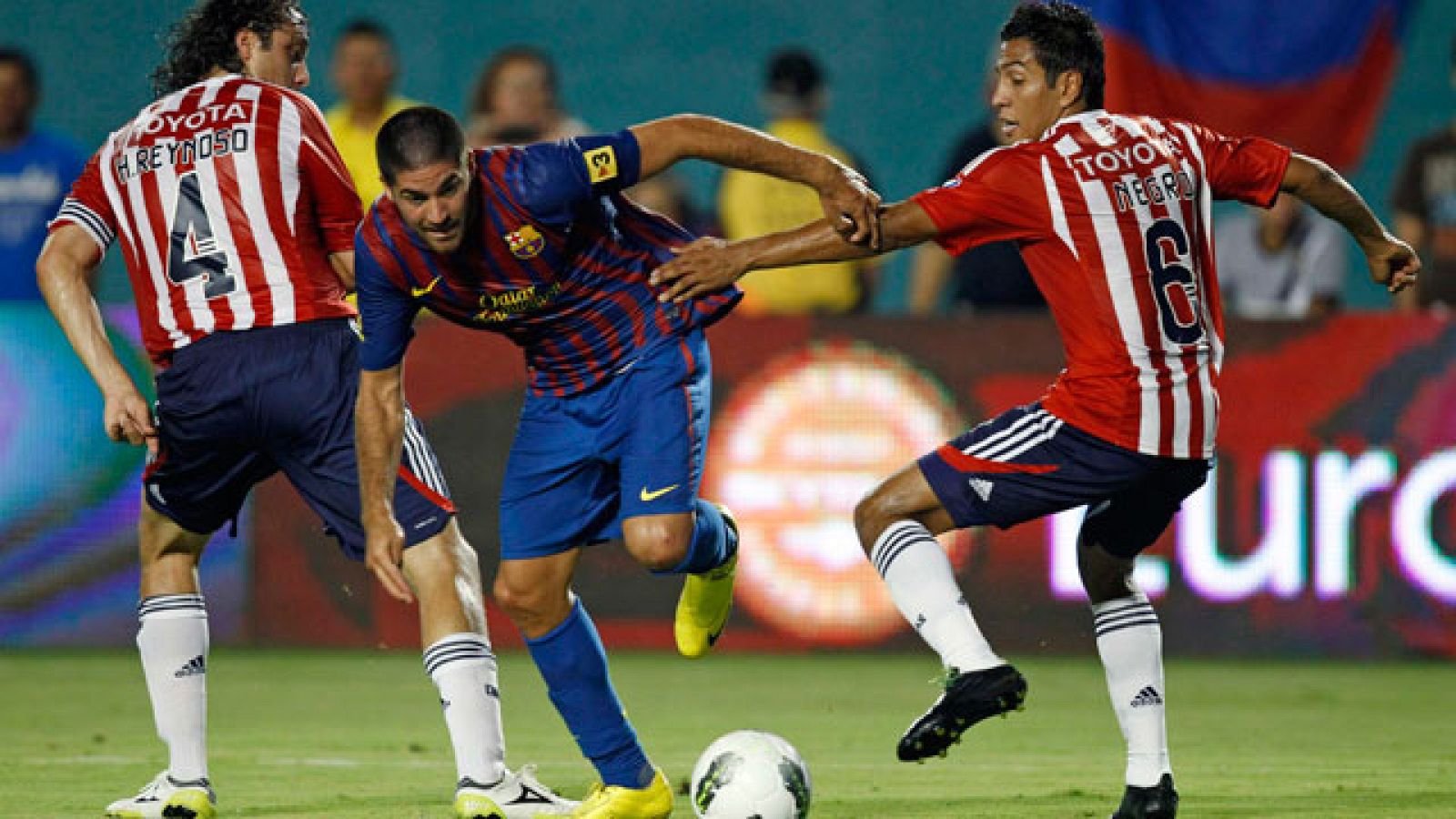 El Chivas da la sorpresa ante el Barça