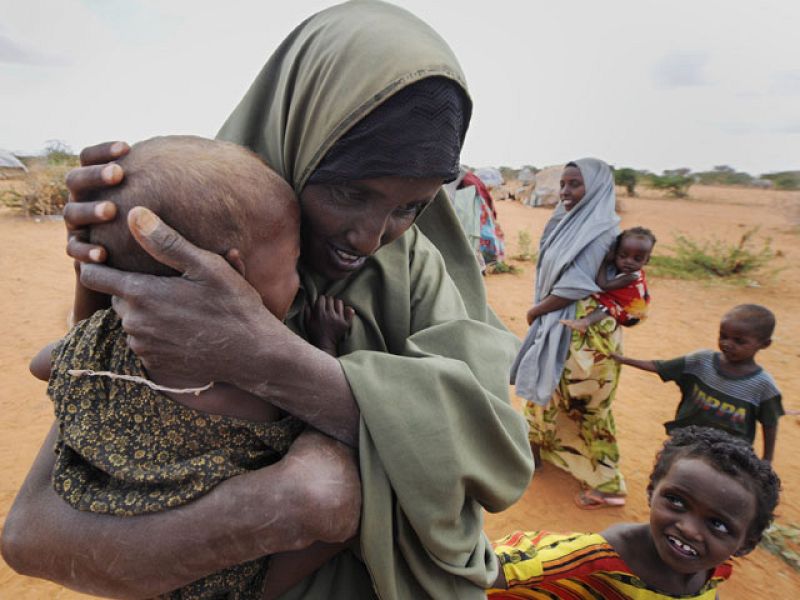  Según la ONU, en un mes la hambruna afectará a todas las regiones del sur de Somalia, hasta ahora son cinco. Naciones Unidas alerta de la falta de una respuesta internacional ante la mayor crisis humanitaria del mundo en este momento. 