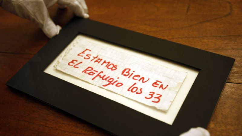 Los 33 mineros de Chile conmemoran el primer aniversaio de la historia que acutivó al mundo 