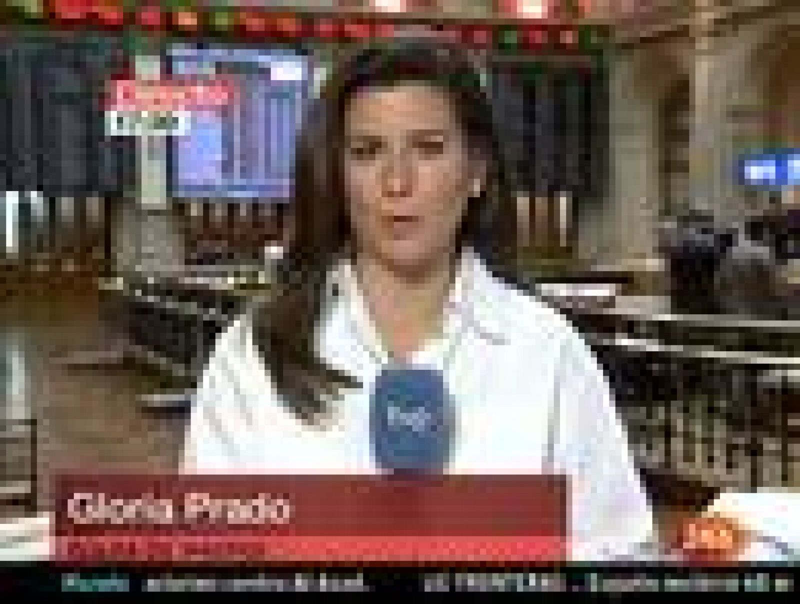 La prima de riesgo española se relaja tras superar los 420 puntos y las Bolsas cierran con pérdidas - Informativo 24h | Ver