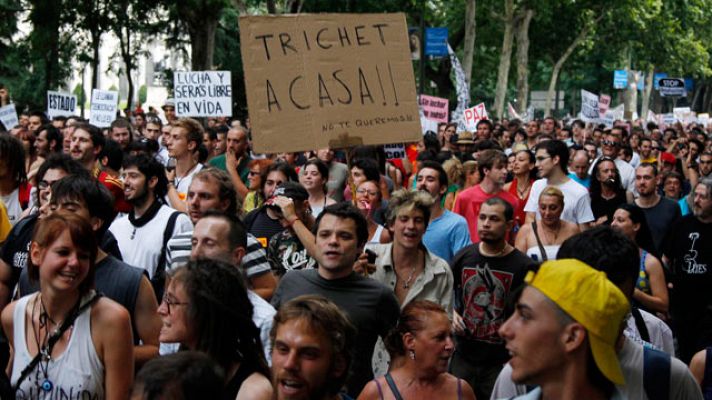 Telediario 1 - Manifestación del 15M tras la carga policial en Madrid