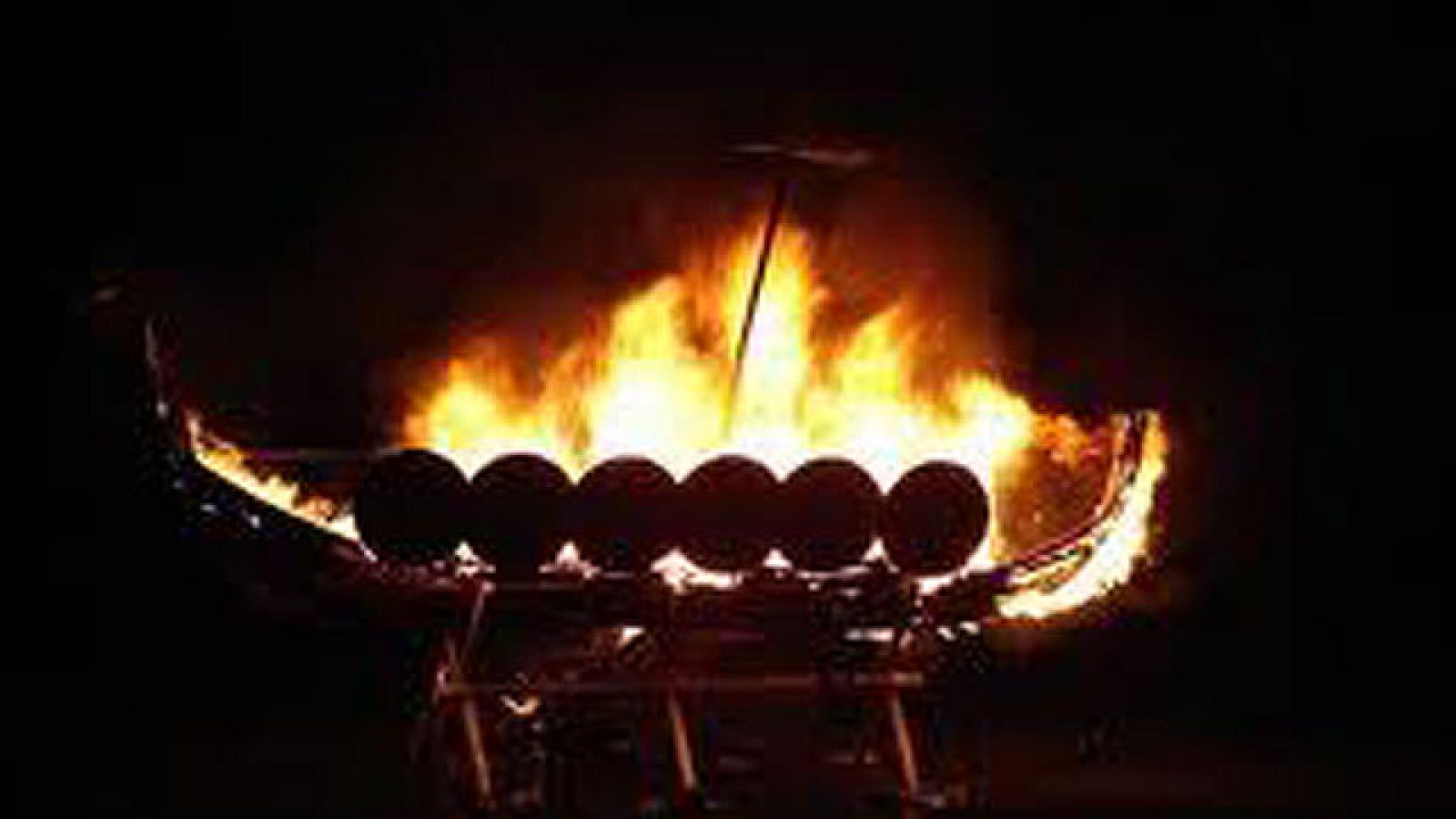 On Off: Funeral vikingo para bendecir el mar - On Off | Ver