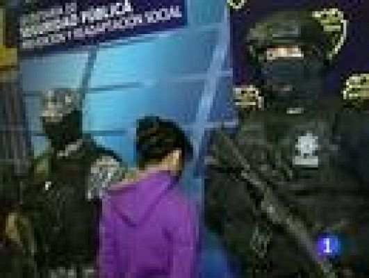 Telediario 1 - Detención de un grupo de sicarios en México