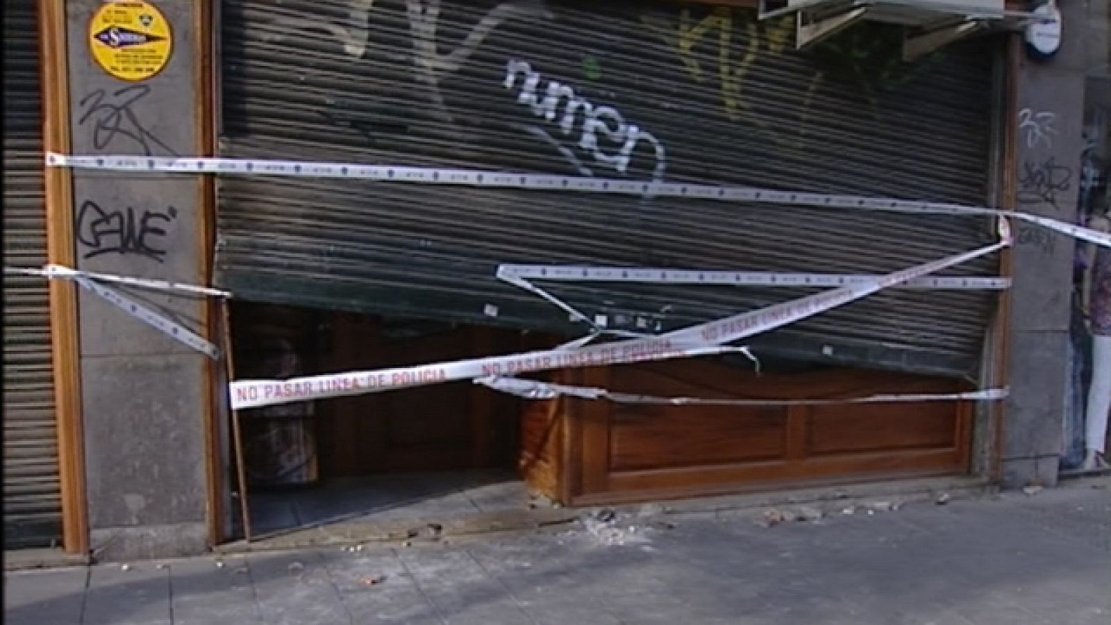 La decisión de abandonar las armas, en manos de los presos de ETA