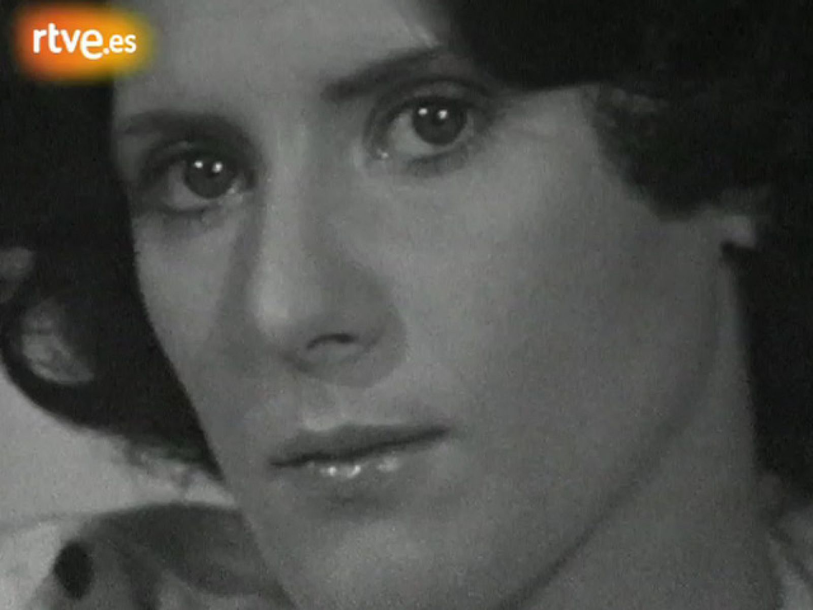 Arxiu TVE Catalunya - Lletres catalanes - Muller qui cerca espill