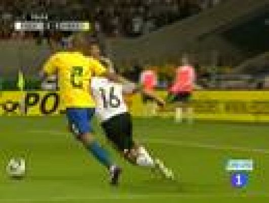 Telediario 1 - La maquinaria alemana tritura a Brasil