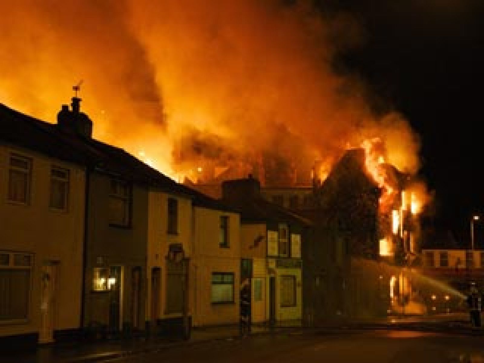 Informe Semanal - 13/08/2011 - Avance