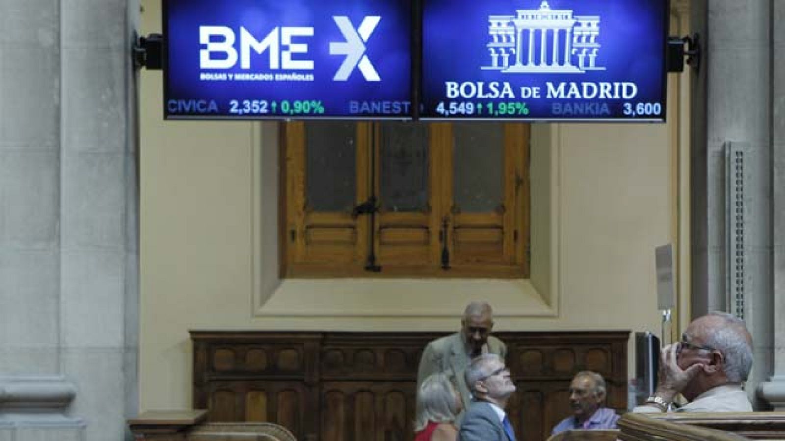 Las bolsas siguen subiendo en una sesión menos volátil gracias a las medidas antiespeculativas