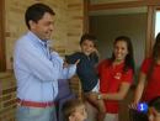 Telediario 1 - Solidaridad con los peregrinos