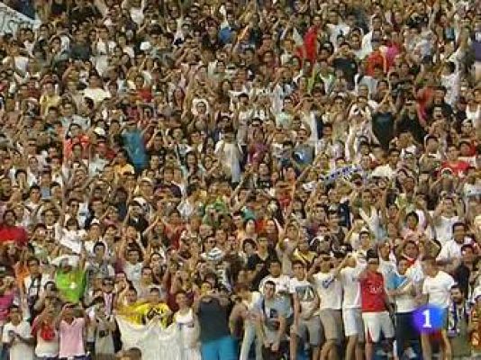 Telediario 1 - Mourinho llama a la afición blanca