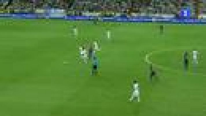  - Villa empata para el Barça (1-1)