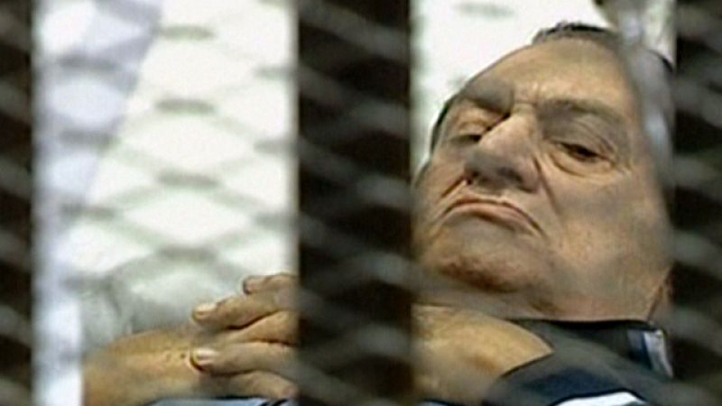Comienza la segunda sesión del juicio contra Hosni Mubarak