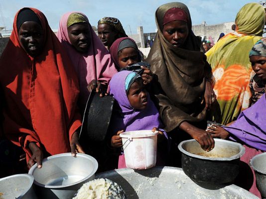Telediario 1 - Somalia sigue hambrienta
