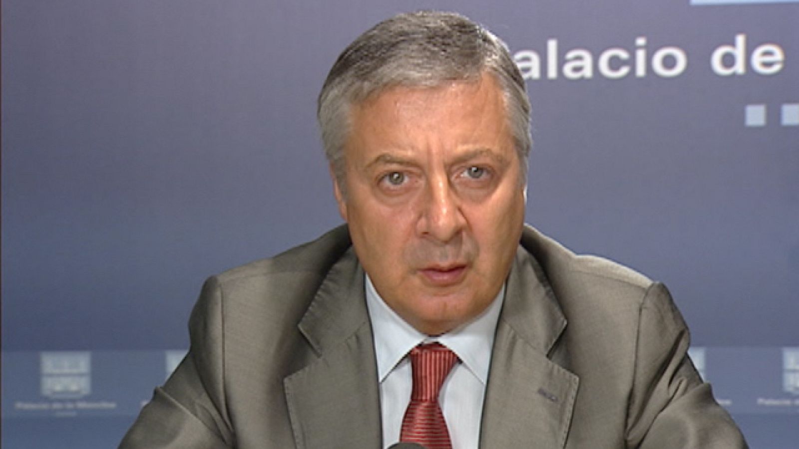 Zapatero tiene intención de presentar las nuevas medidas contra el déficit