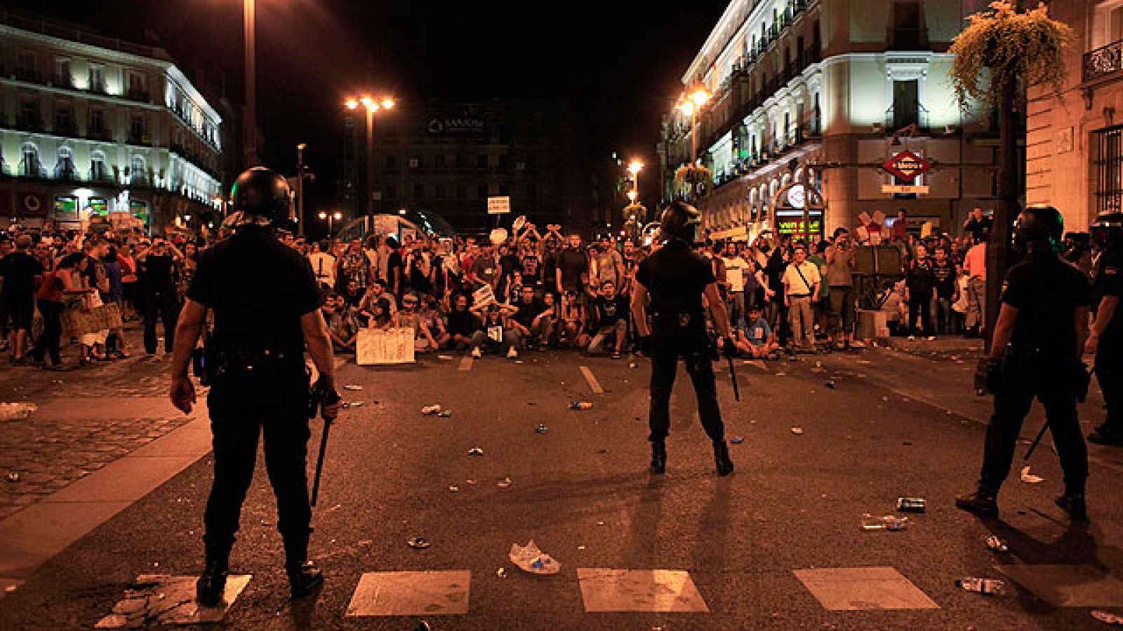 La marcha laica acaba con disturbios, seis detenidos y once heridos